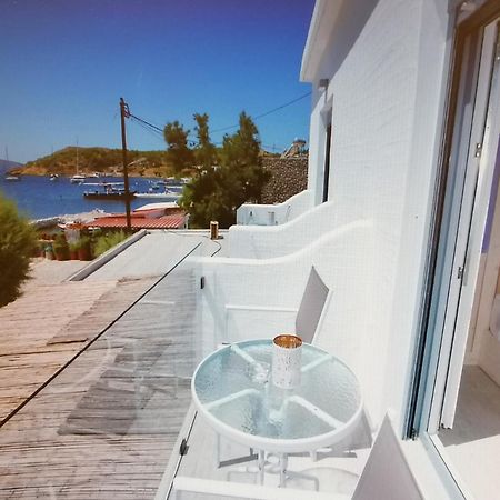 Afrodite Luxury Rooms Telendos Стая снимка
