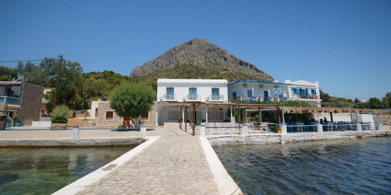 Afrodite Luxury Rooms Telendos Екстериор снимка