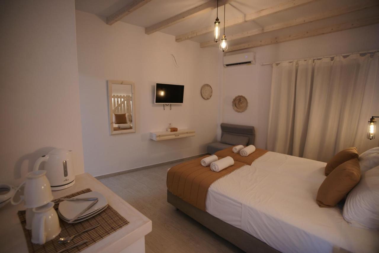 Afrodite Luxury Rooms Telendos Екстериор снимка